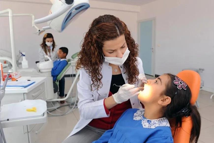 Çocuğunuzu Dişhekimine Alıştıracak Tüyolar
