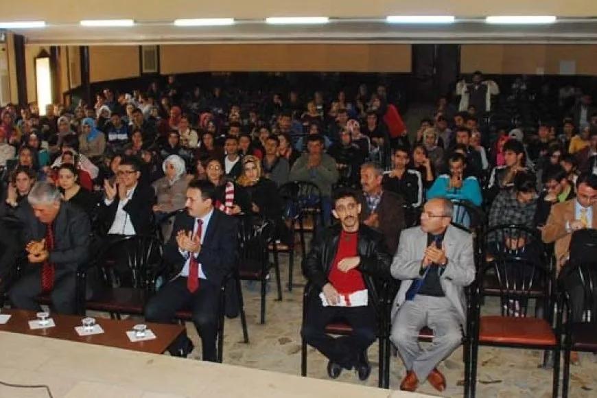 GAÜN'den "Ağız Ve Diş Sağlığı" Konferansı