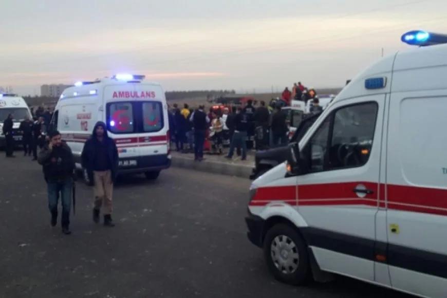 Diyarbakır'da Polis Ekibine Terör Saldırısı