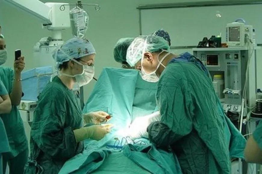 Akdağ: Türkiye’de hiçbir hastaya gereksiz ameliyat yapıldığını düşünmüyorum