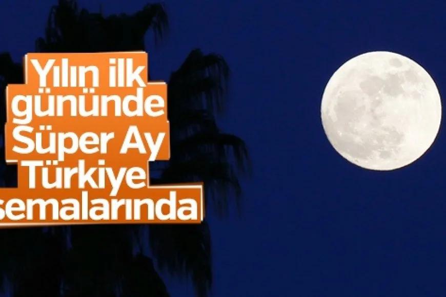 Süper Ay kendini Gösterdi
