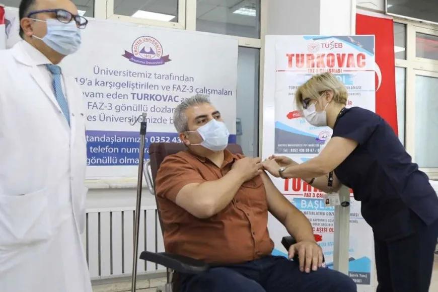 TURKOVAC aşısı 2 doz Sinovac aşısı olmuş gönüllülere uygulanmaya başlandı