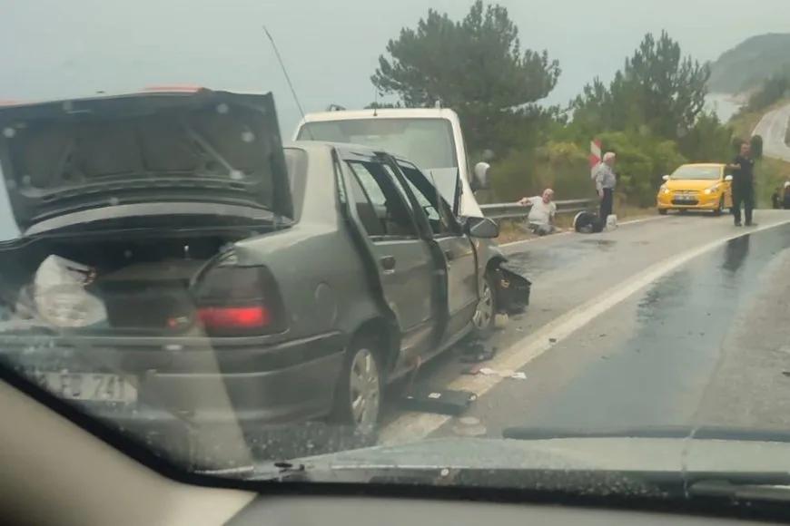 Otomobil ile ticari araç kafa kafaya çarpıştı: 7 yaralı