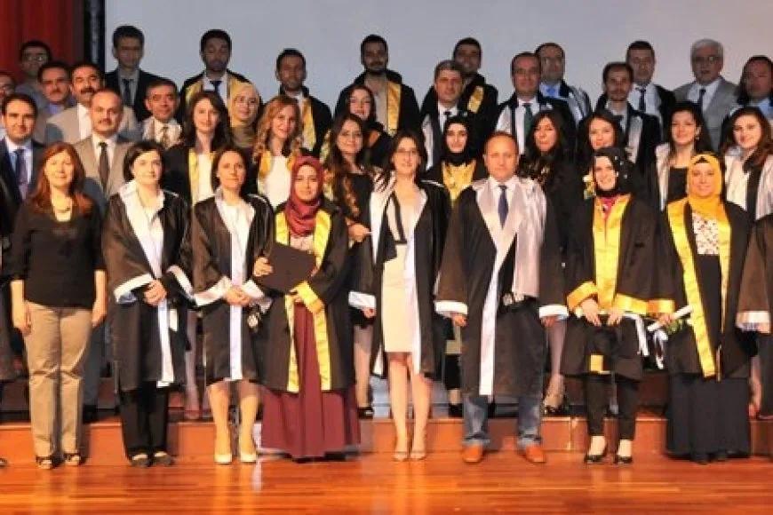İnönü Üniversitesi Diş Hekimliği Fakültesi İlk Mezunlarını Verdi