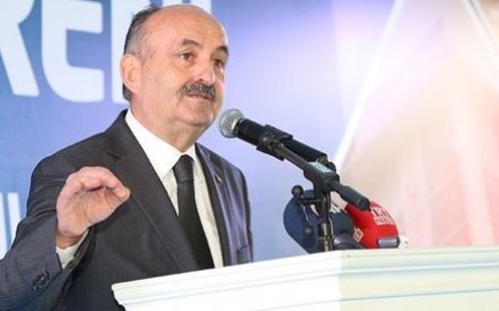 Müezzinoğlu: Doktorlar Ve Sağlık Çalışanları Perişan Gibi Söylentiler Var