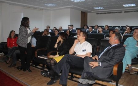 Erciyes Üniversitesi Diş Hekimliği Fakültesine Avrupalı Heyetten Denetleme