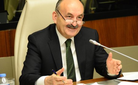 Müezzinoğlu'ndan Dişhekimleriyle İlgili Bir Açıklama Daha