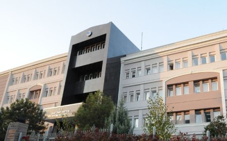 Gazi Üniversitesi Diş Hekimliği Fakültesi 2016 Mezunları'na Yemin Töreni Yapılmıyor Mu?