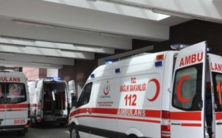 Görev Yeri Değiştirilen Personel Hastane Müdürünü Bıçakladı