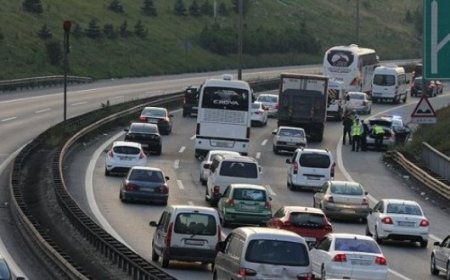 Tatilcilere 'Erken Yola Çıkın' Uyarısı