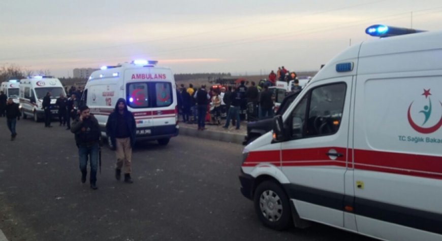 Diyarbakır'da Polis Ekibine Terör Saldırısı